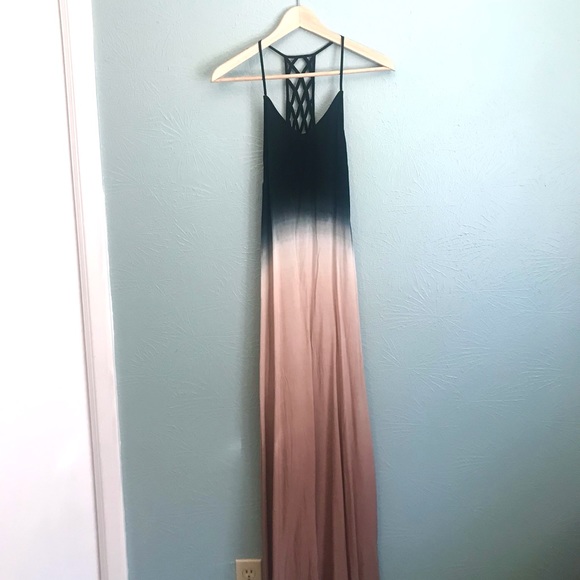 Lulu’s Dip Dye Ombré Maxi Dress with Lattice Back Detail, Size M - Picture 4 of 7